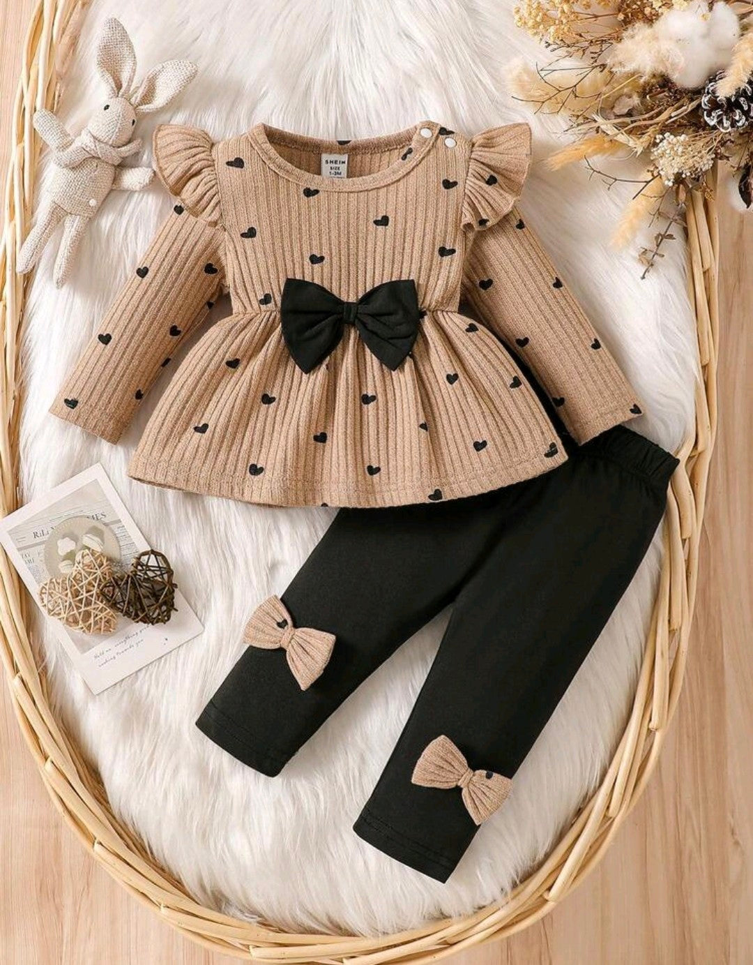 Newborn Cute Brown Soft Heart Print Knit Puff Sleeve Pullover Top With Black Bow Accent Skinny Pants 2-Piece Set,Autumn Matching Family Outfits Casual