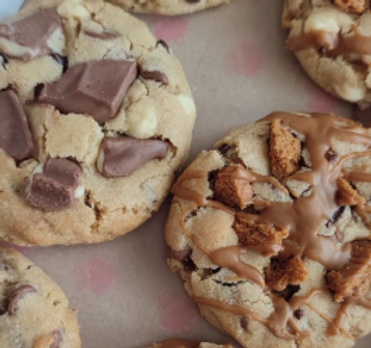 3x Kinder Mini and 3x Biscoff Cookie Box